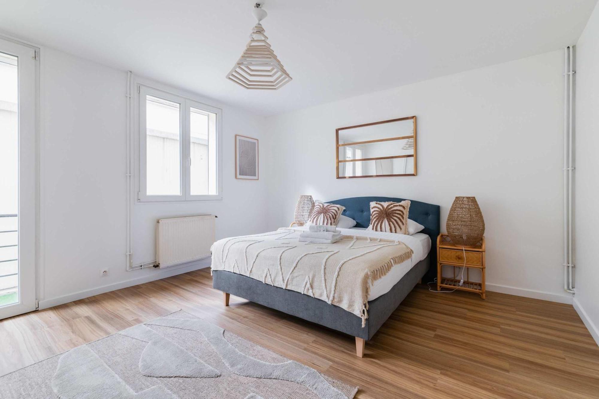Villa Romainville Paris Pour 8 Personnes - Flat-Guest Dış mekan fotoğraf