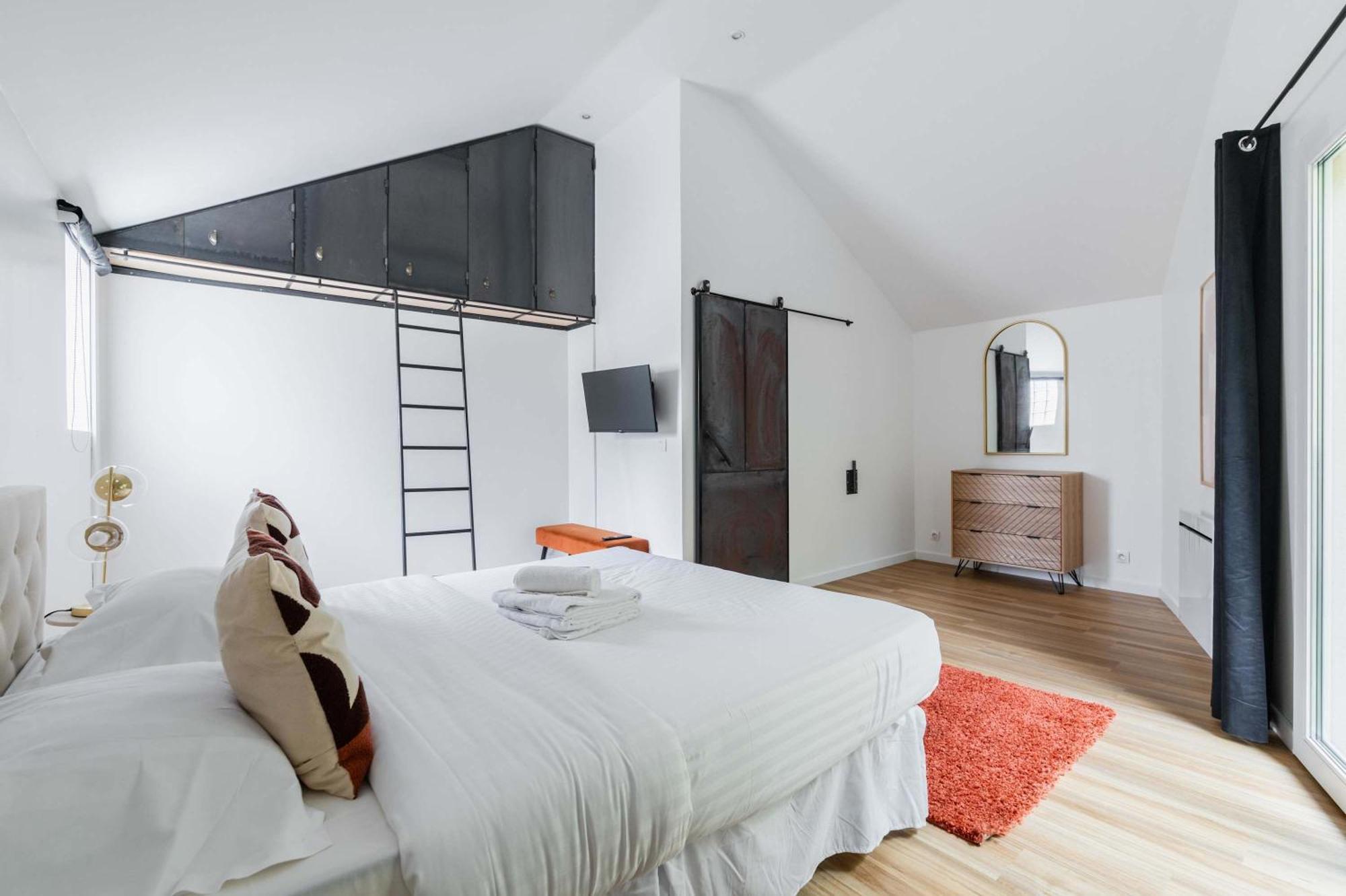 Villa Romainville Paris Pour 8 Personnes - Flat-Guest Dış mekan fotoğraf